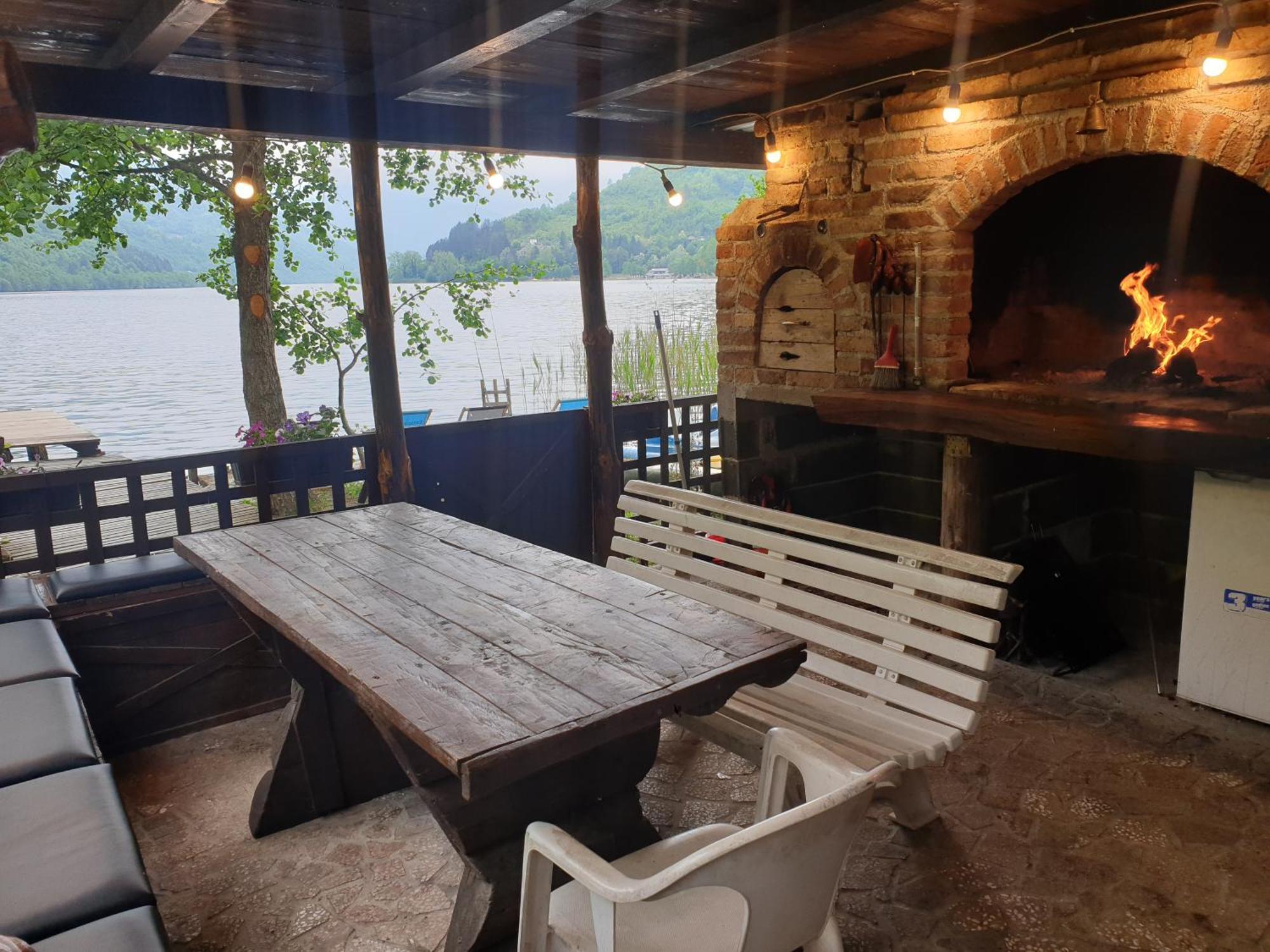 Jajce Lake Cottage-Plivsko Jezero Kültér fotó